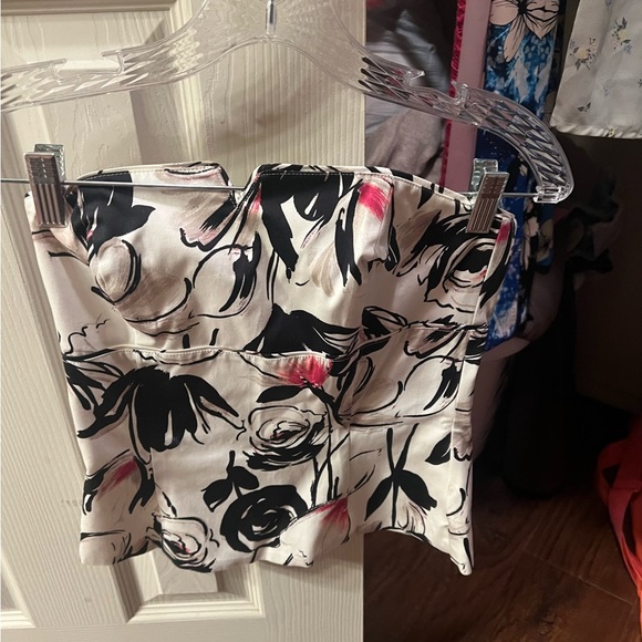 white house tube floral top - Picture 4 of 4